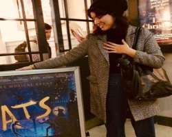 She visited the NPH cinema in St. Andrew to see the show of the film She visited the NPH cinema in St. Andrew to see the show of the film